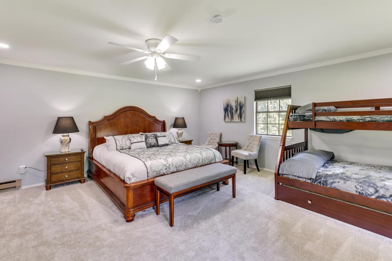 Expansive Fayetteville Retreat 11 Mi To U Of A! Bagian luar foto