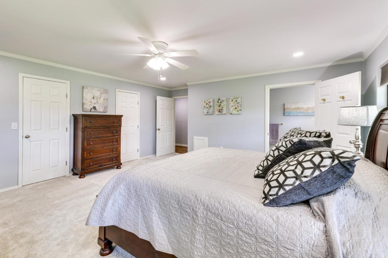 Expansive Fayetteville Retreat 11 Mi To U Of A! Bagian luar foto